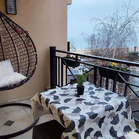 Skyline Sea View - център златни пясъци, първа линия * Goldstrand