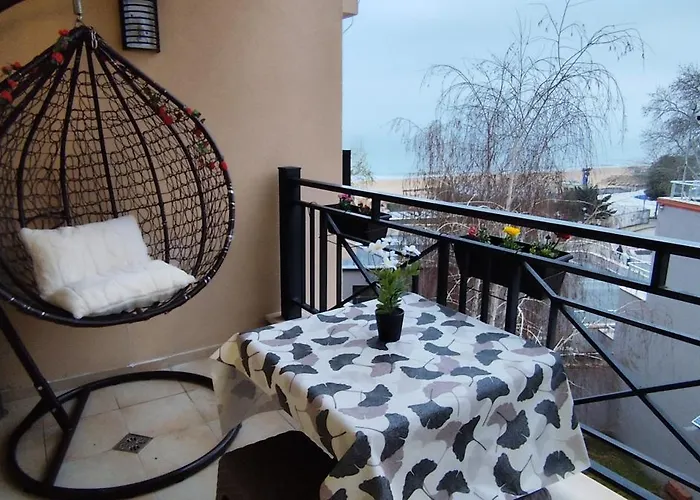 Skyline Sea View - център златни пясъци, първа линия * 金沙