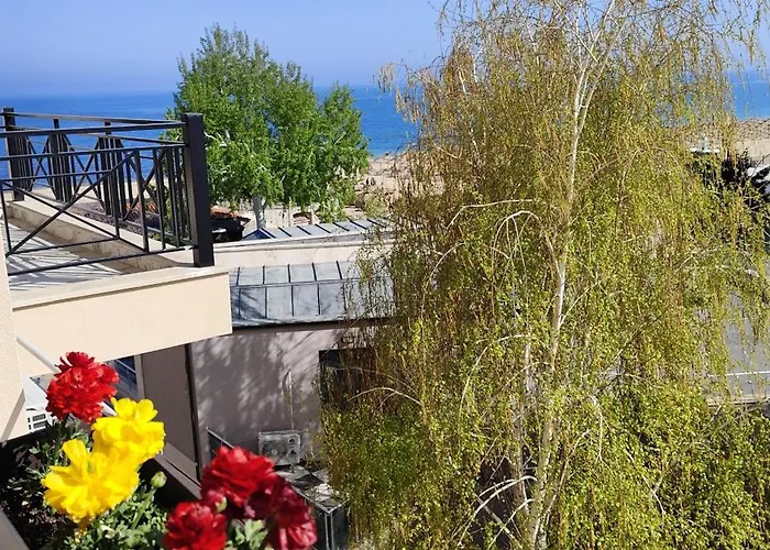 公寓 Skyline Sea View - център златни пясъци, първа линия 金沙