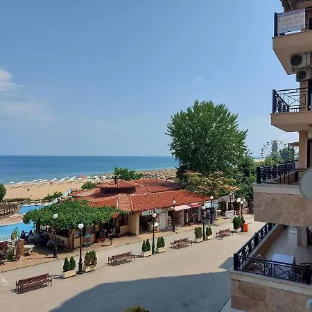 Apartmán Skyline Sea View - център златни пясъци, първа линия