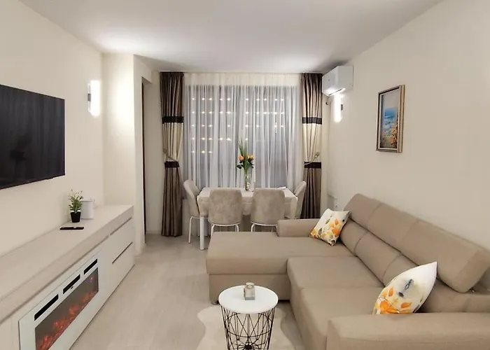 Skyline Sea View - център златни пясъци, първа линия Appartamento Golden Sands