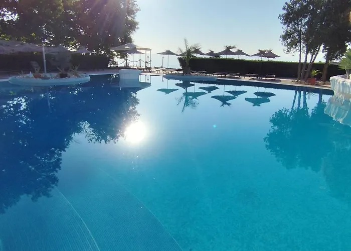 Skyline Sea View - център златни пясъци, първа линия * Golden Sands